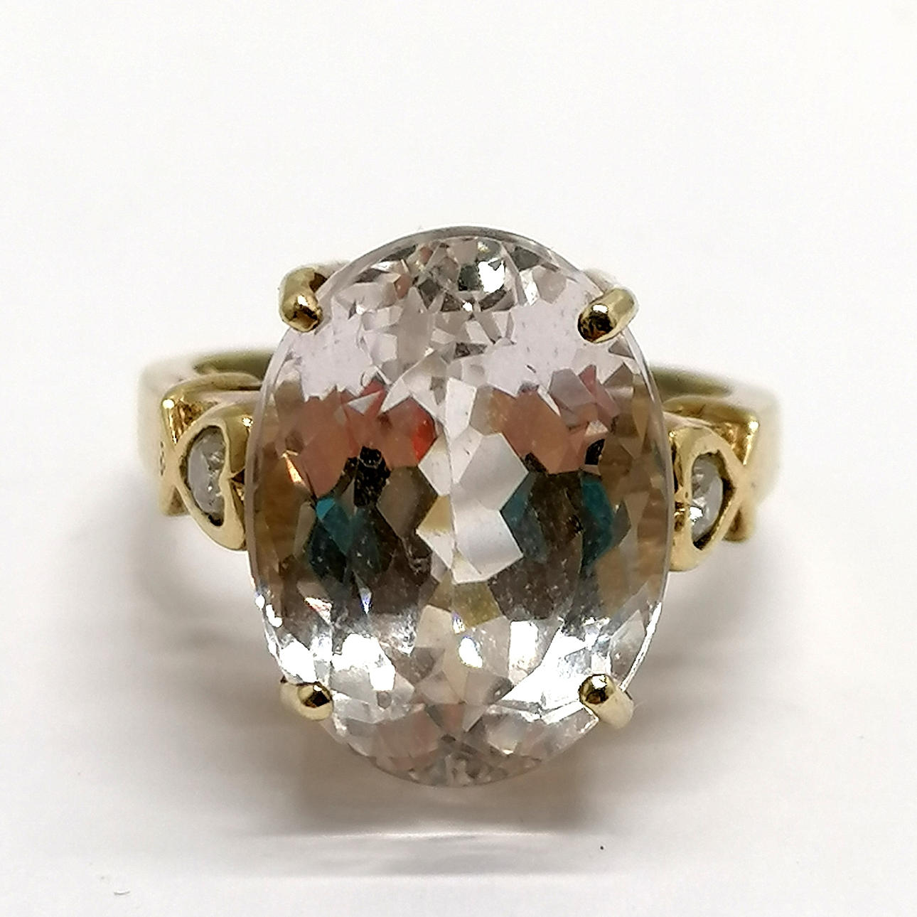 9CT GOLD KUNZITE & DIAMOND RING.