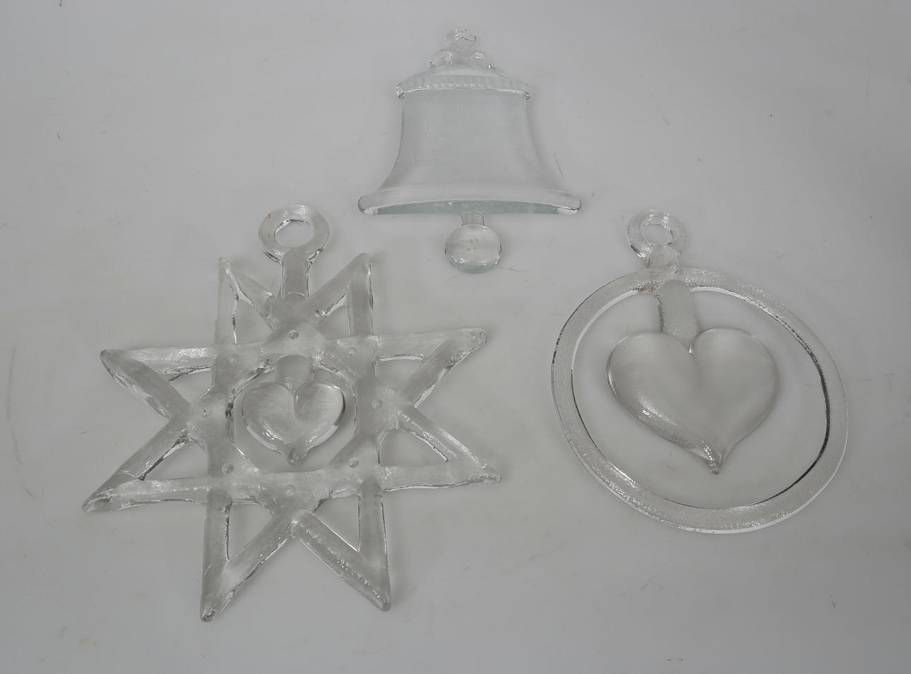 FÖNSTERSMYCKEN, glas, 3 stycken, Bertil Vallien.