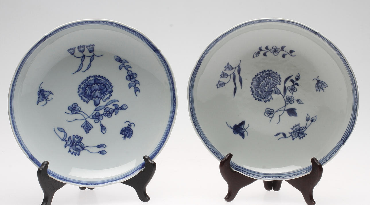 UPPLÄGGNINGSSKÅLAR, ett par, fältspatporslin, ur IKEAs 1700-tals serie.