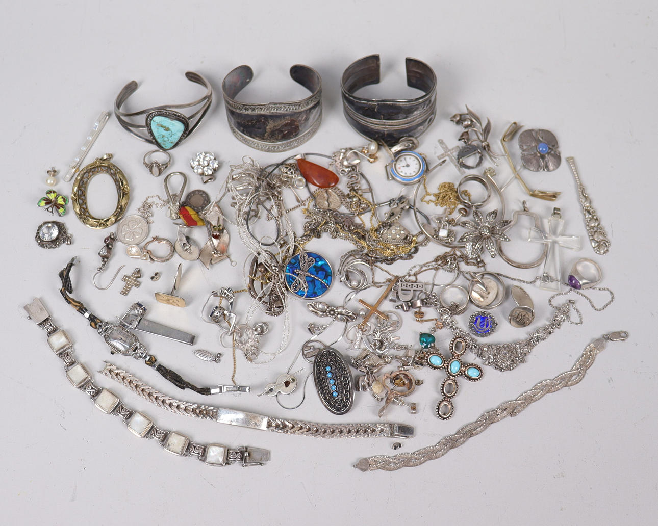 SMYCKEN, silver, diverse, totalt 516 gram.