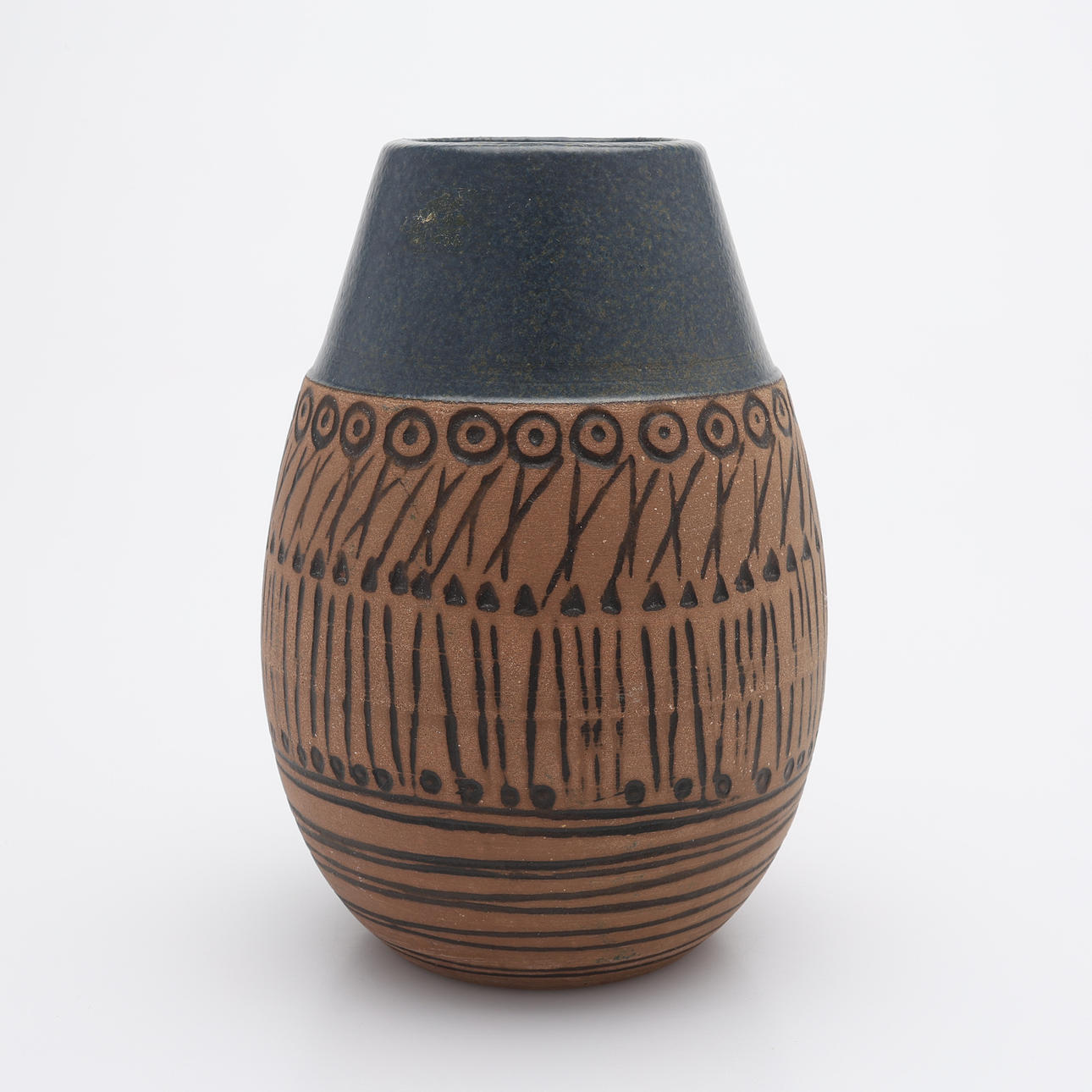 LISA LARSON. VAS, "GRANADA", GUSTAVSBERG.