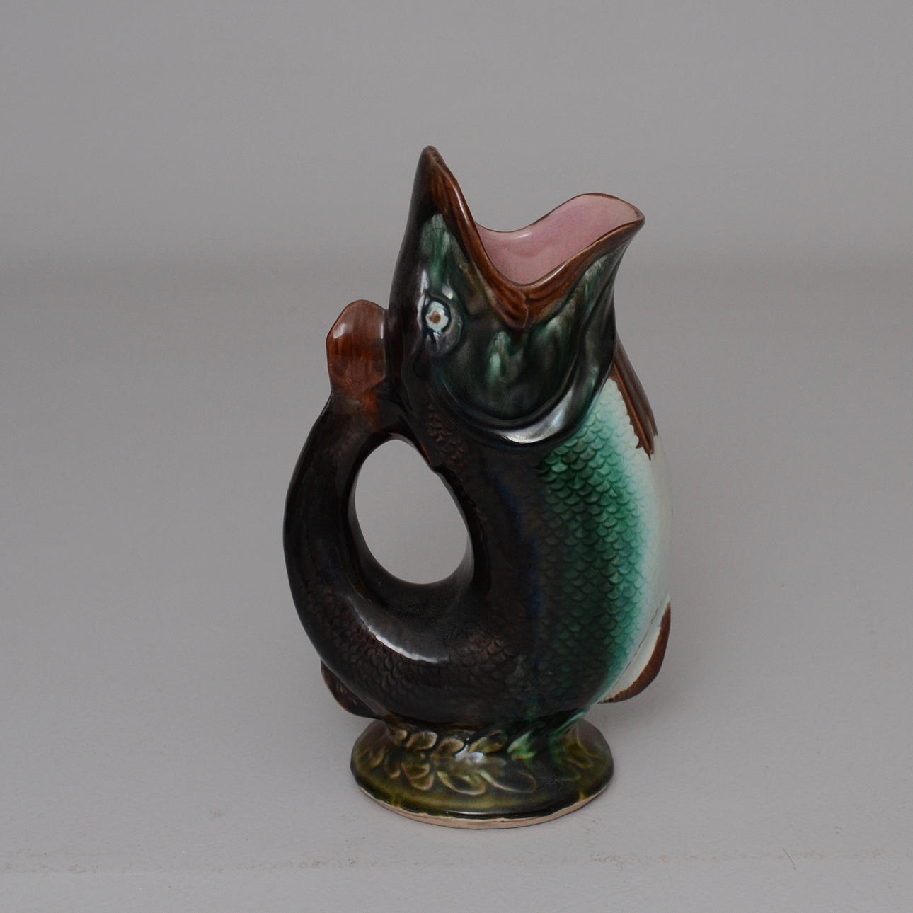 KANNA, majolika, 1800-tal.