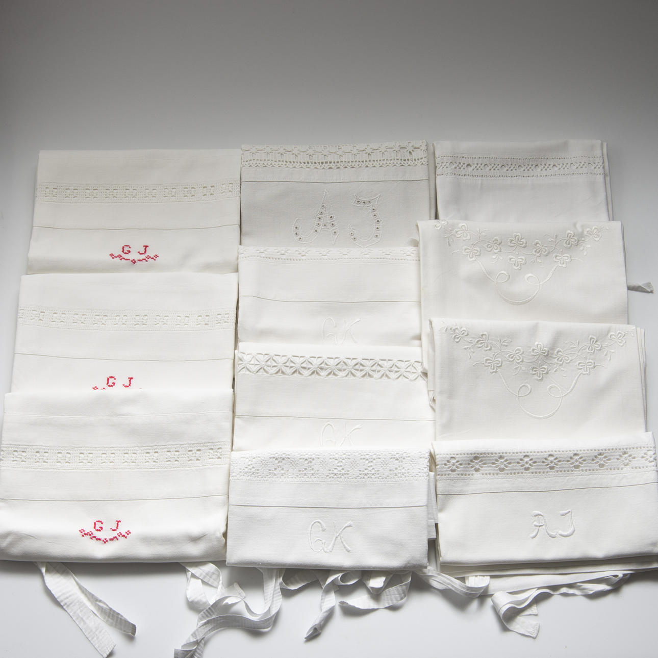 ÖRNGOTT MED SPETS OCH BRODYR.