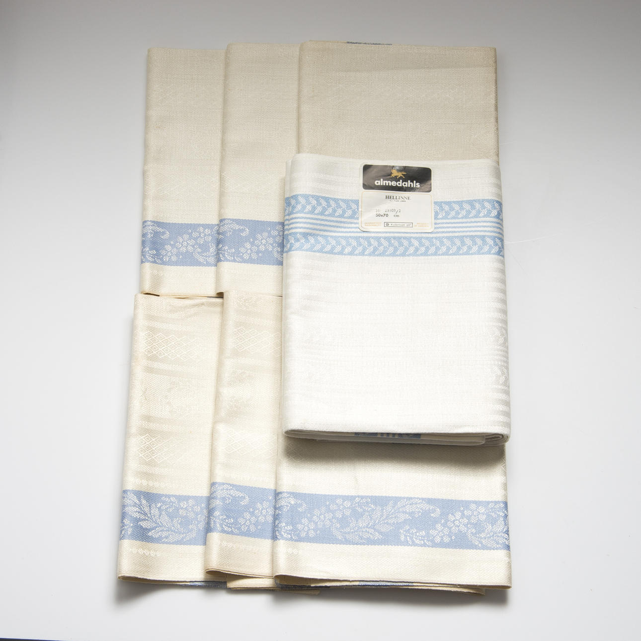 LINNERÄCKOR, 2 stycken.