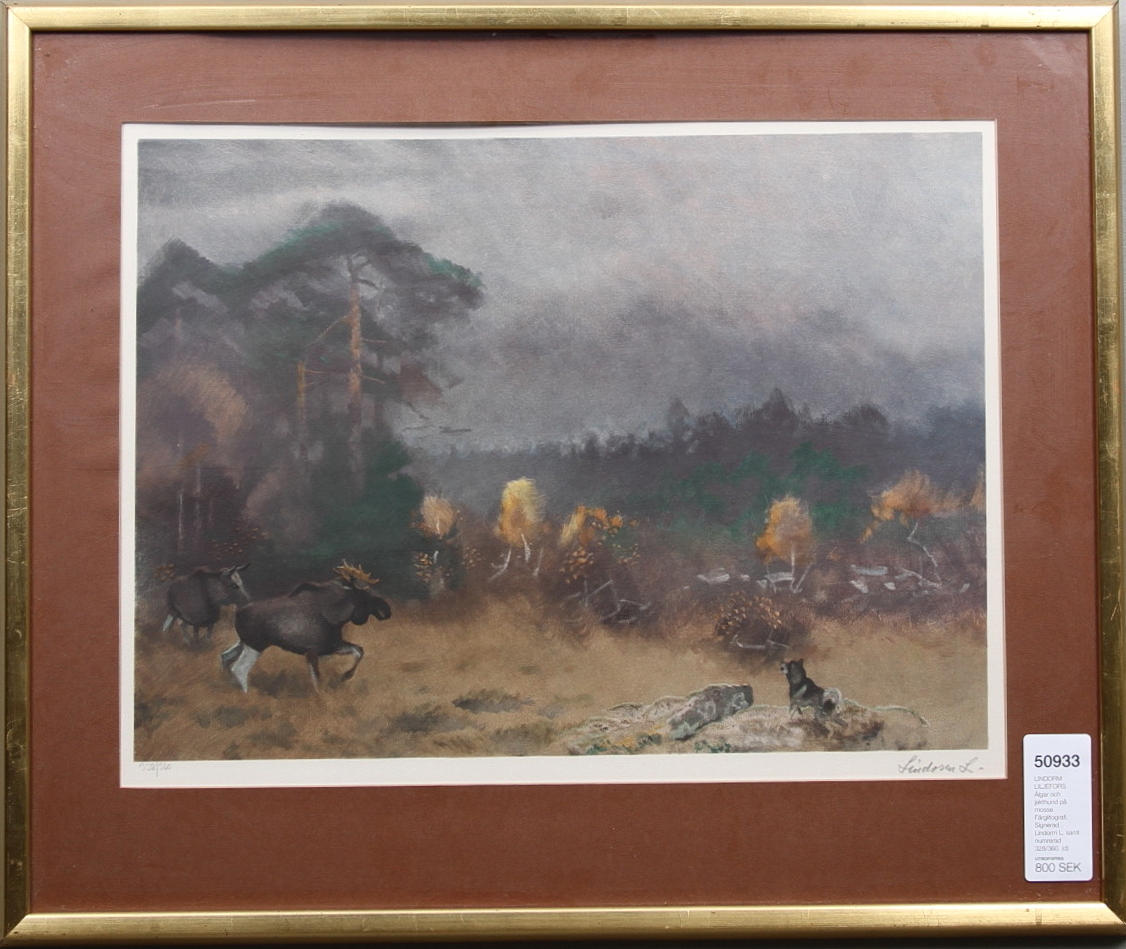 LINDORM LILJEFORS. Älgar och jakthund på mosse. Färglitografi. Signerad Lindorm L. samt numrerad 328/360.