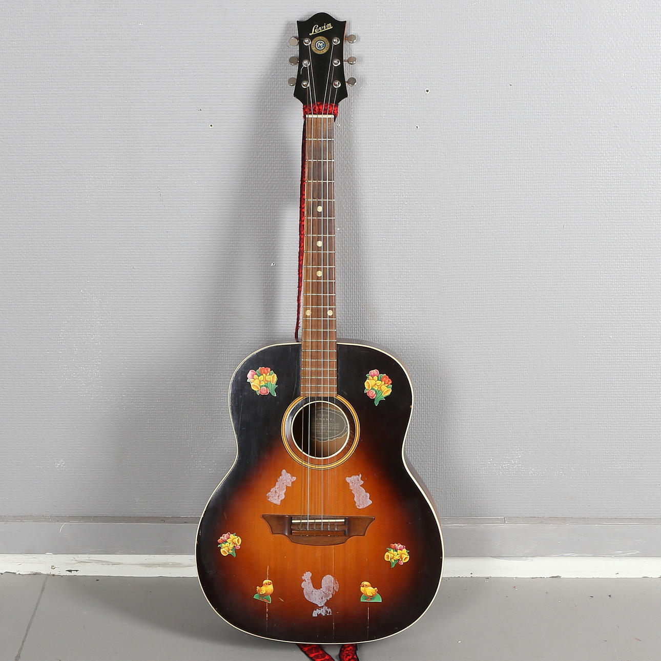 GITARR, akustisk, Levin, 1900-tal.