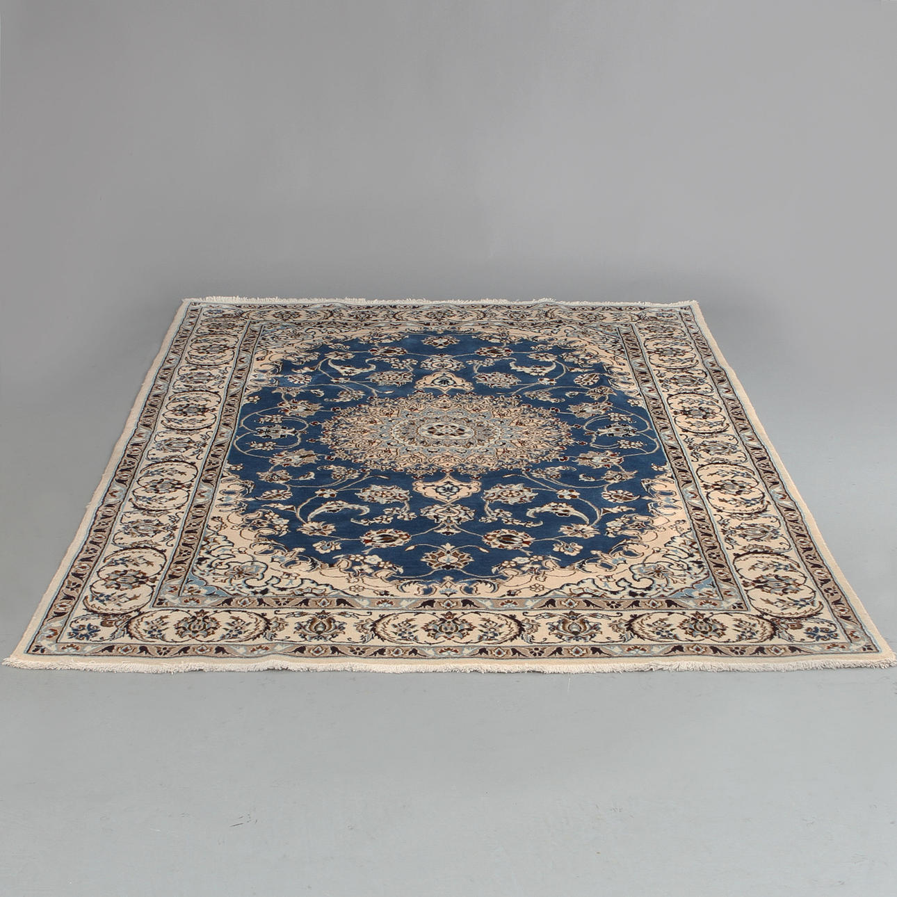 ORIENTALISK MATTA, Nain, 297 x 200 cm.