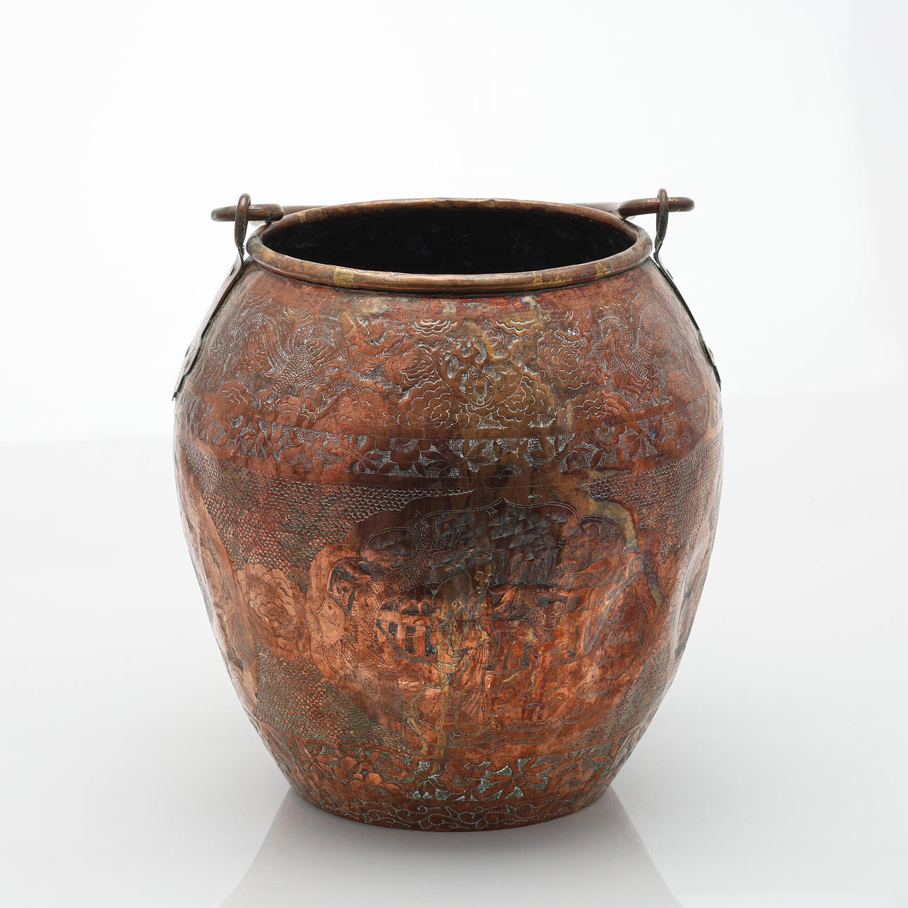 VESSEL, copper, China, 19th century.