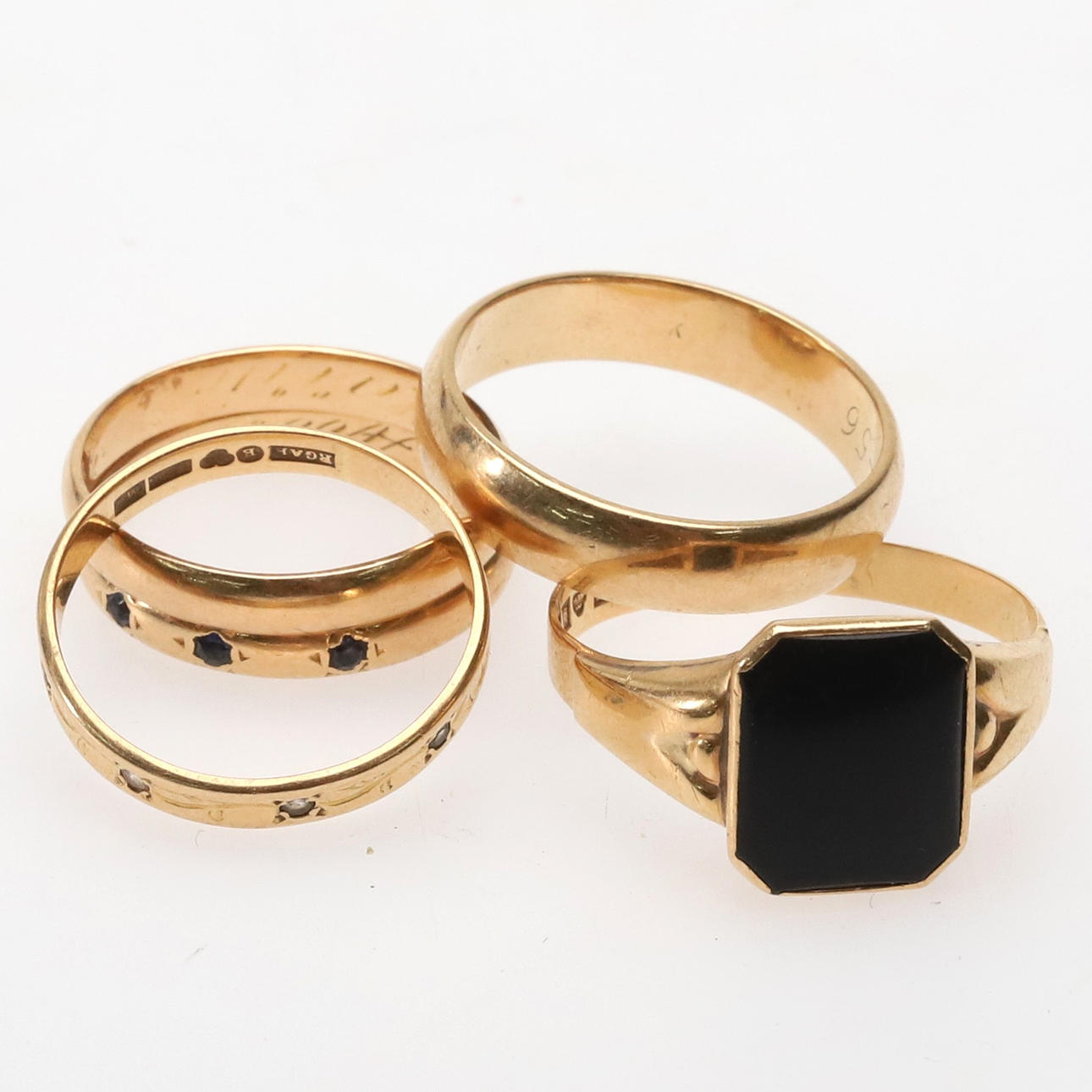 RINGAR. 5 st. Guld 18k, 17,29g.