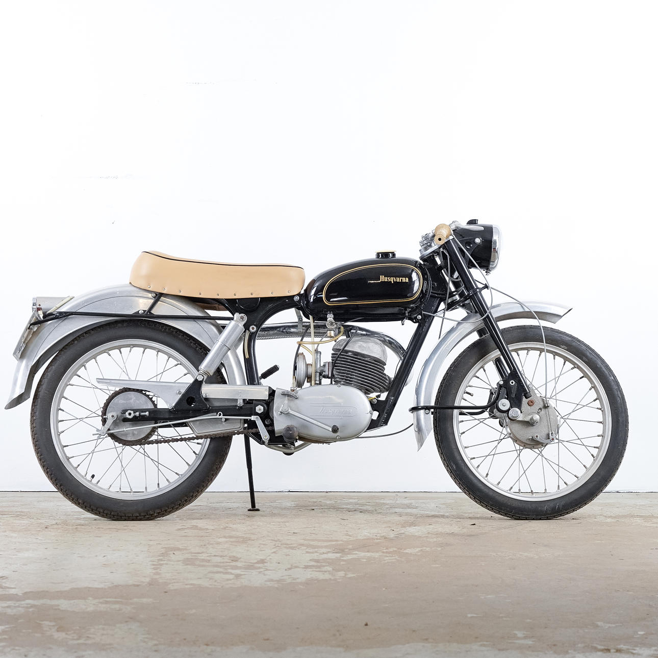 HUSQVARNA, modell 283, "Guldpil", 1957.