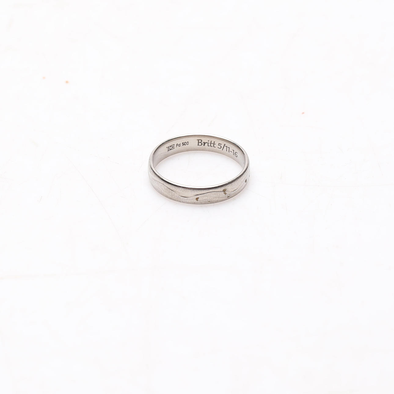 RING, Palladium, Pd 500, vikt cirka 4,9 gram.