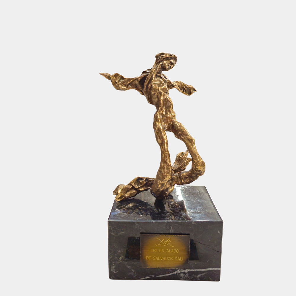 SALVADOR DALÍ. Bevingad triton.
