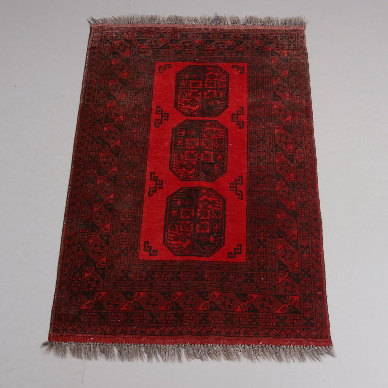 AFGHANSK MATTA, 160 x 105 cm.