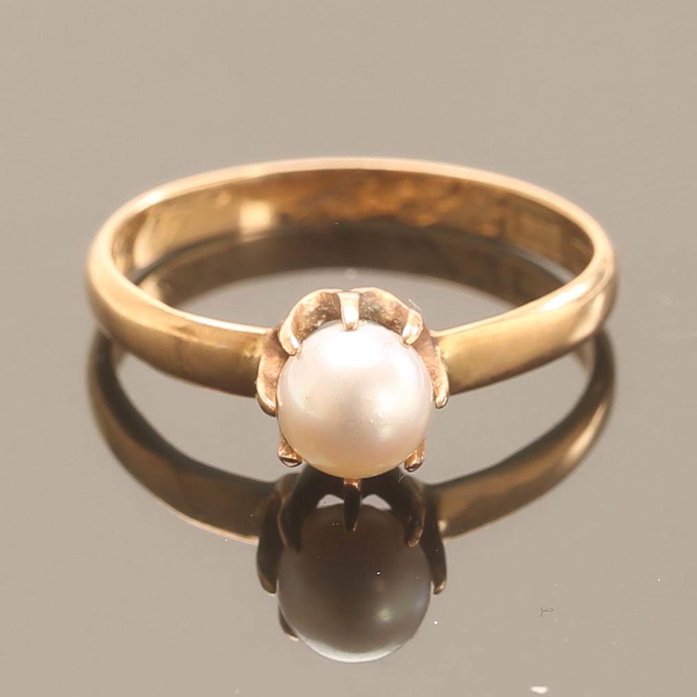 RING, 18 k guld, 1847.