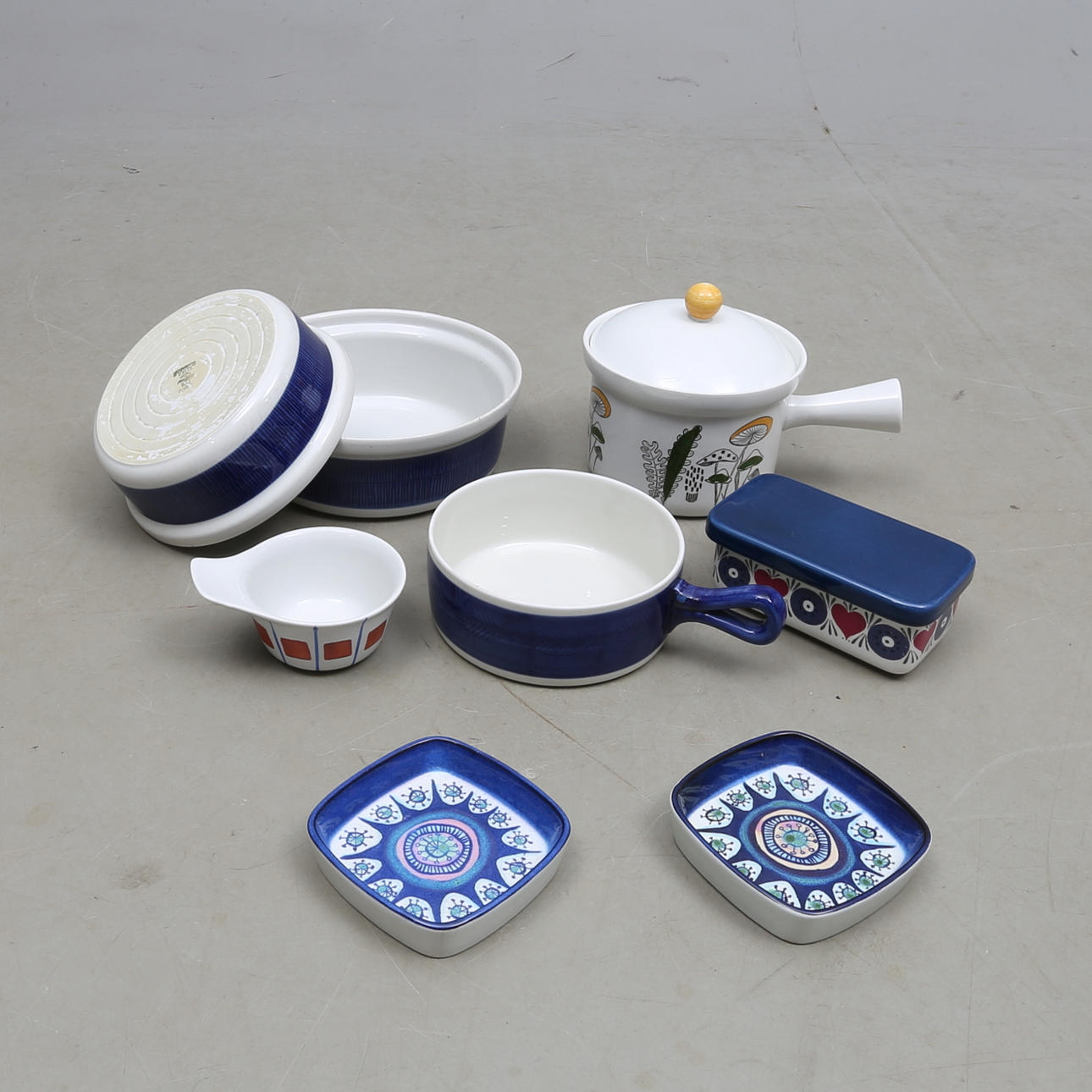 PARTI PORSLIN, 8 delar, Bl a "Silja", "Dinette" och "Koka", Rörstrand samt Royal Copenhagen.