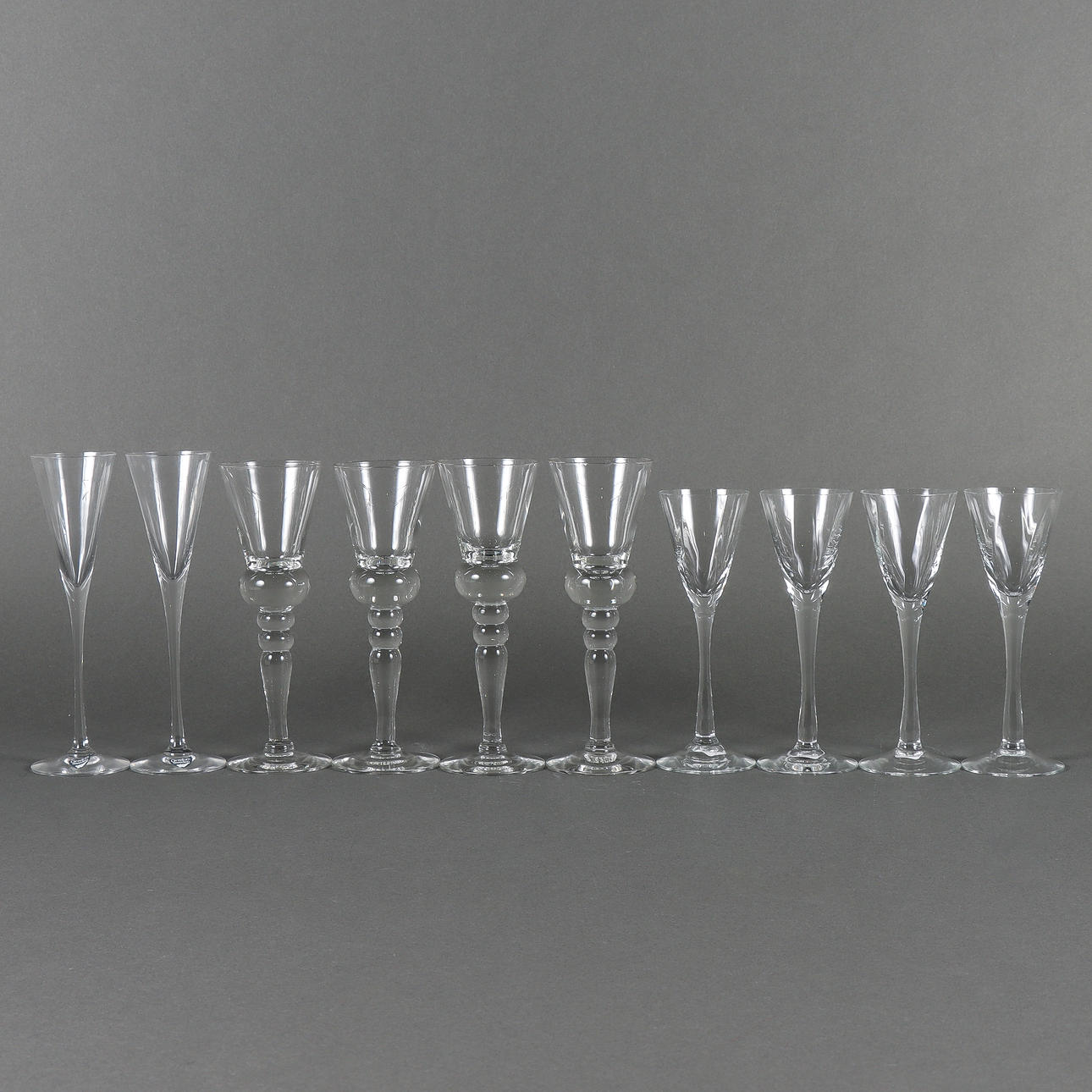 SNAPSGLAS 10 stycken, olika modeller.