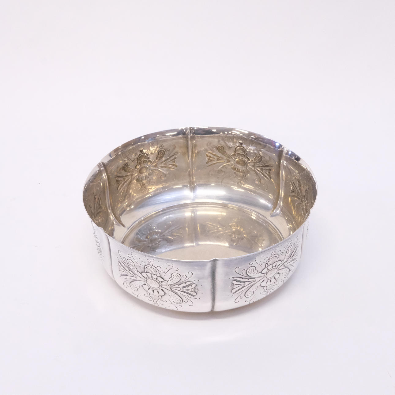 SKÅL, SILVER.