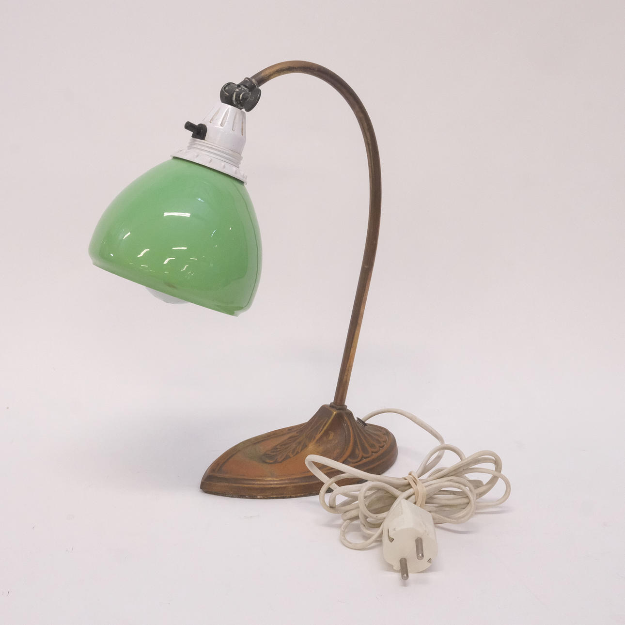 BORDSLAMPA JUGEND.