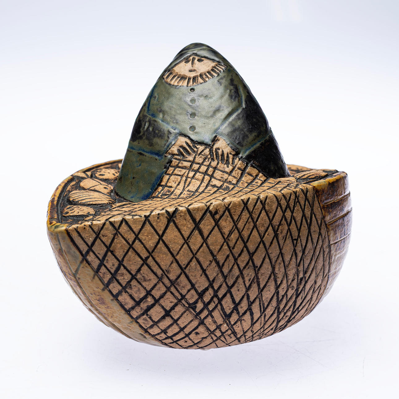 LISA LARSON. Figurine, stoneware, 