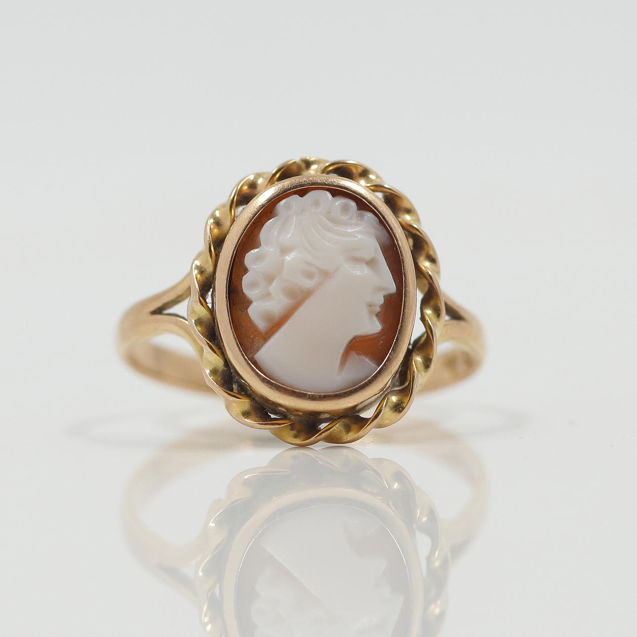 CAMÉRING, 18K GULD.