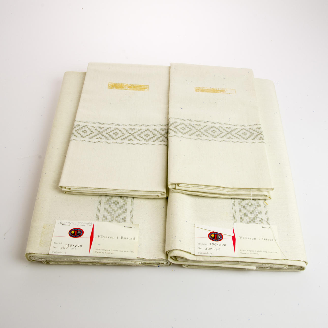 LAKAN SAMT ÖRNGOTT, 4 delar, linne.