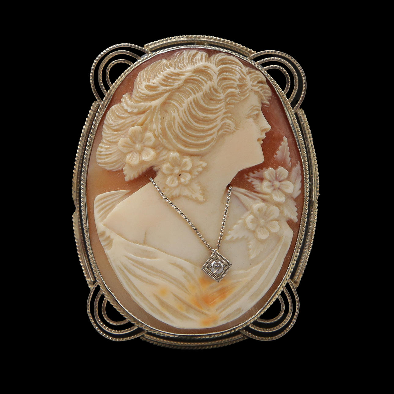 CAMÉBROSCH, 14K VITGULD.