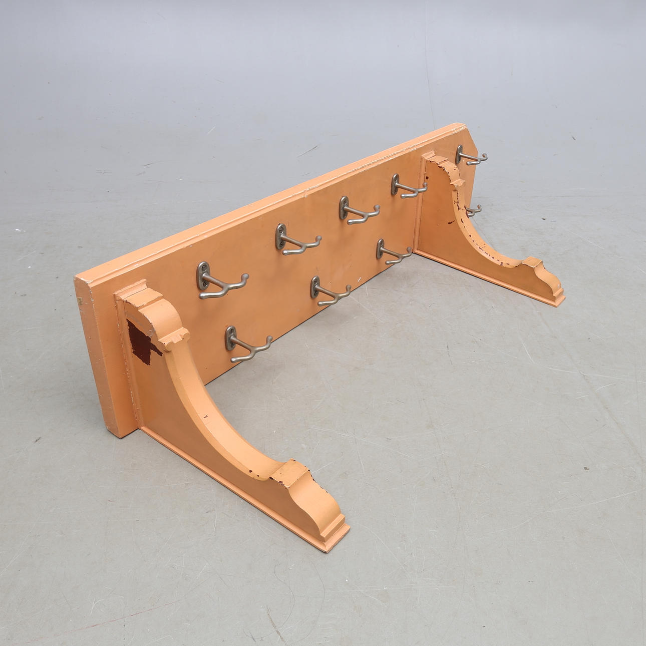 HATTHYLLA, trä, 1900-tal.