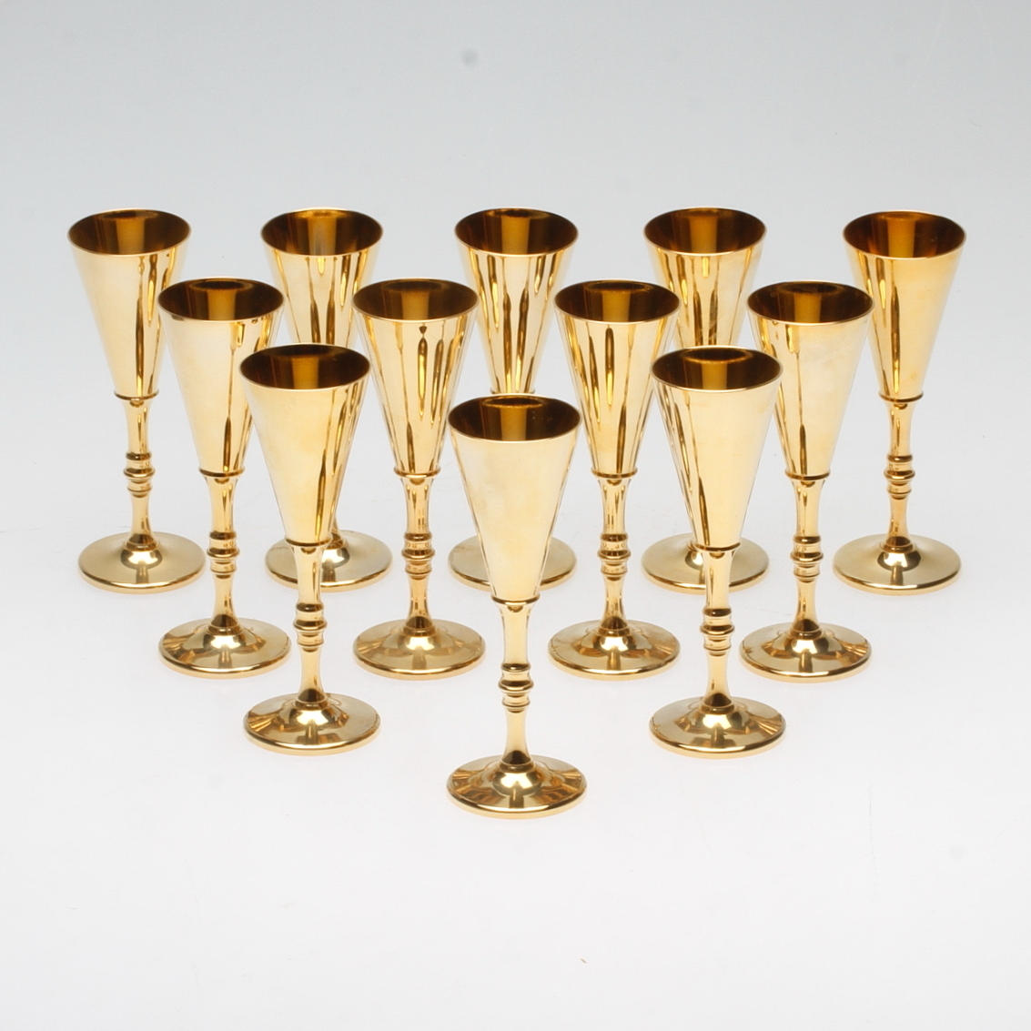 SNAPSGLAS, 12 st, mässing, Skultuna.