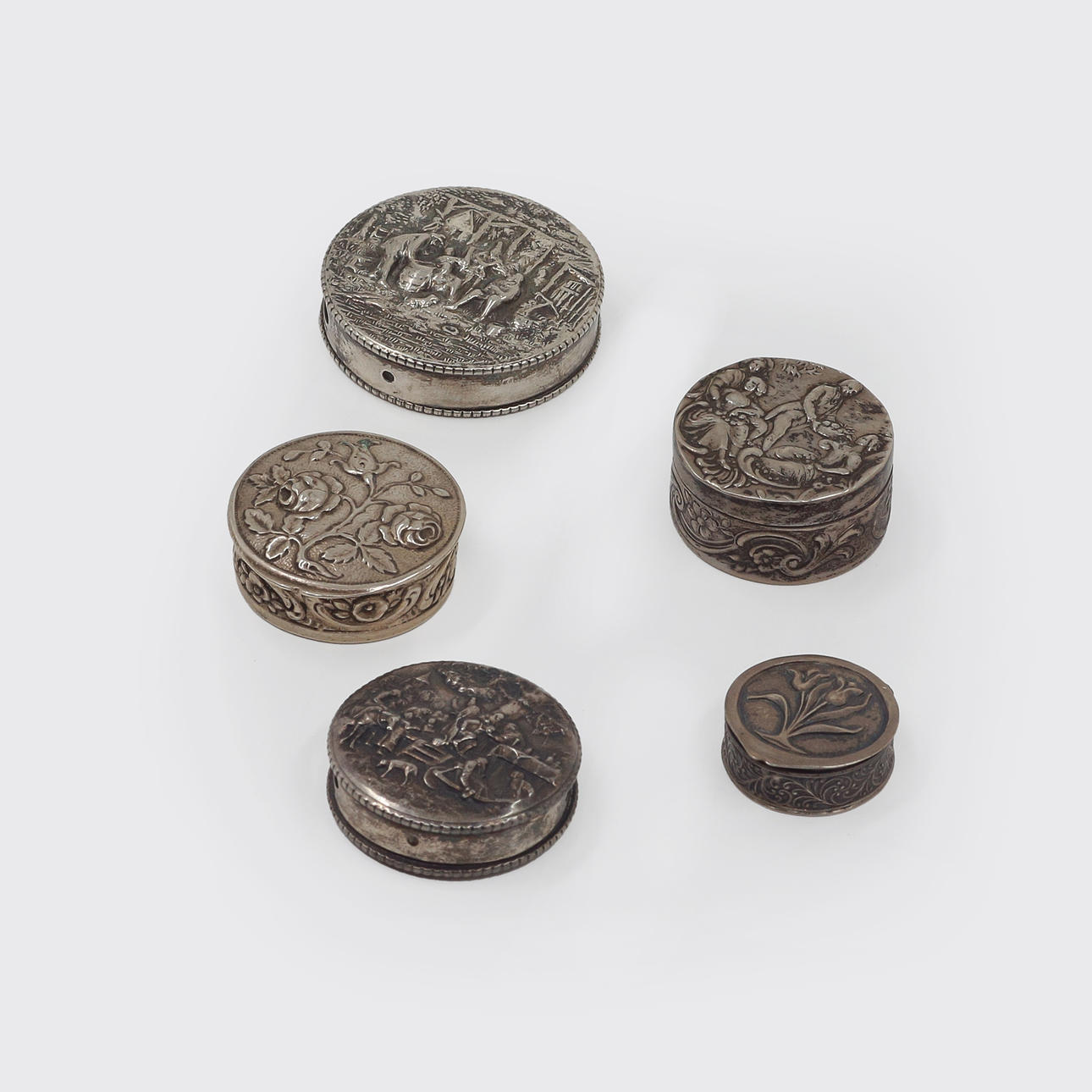 5 SILVERDOSOR, 1800-TAL / 1900-TAL.