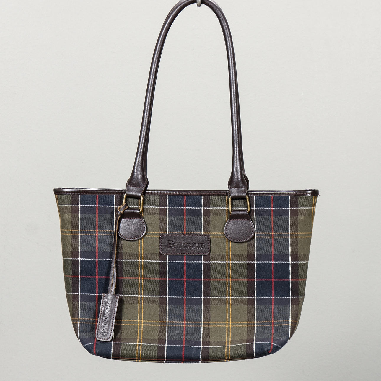 BARBOUR handväska.
