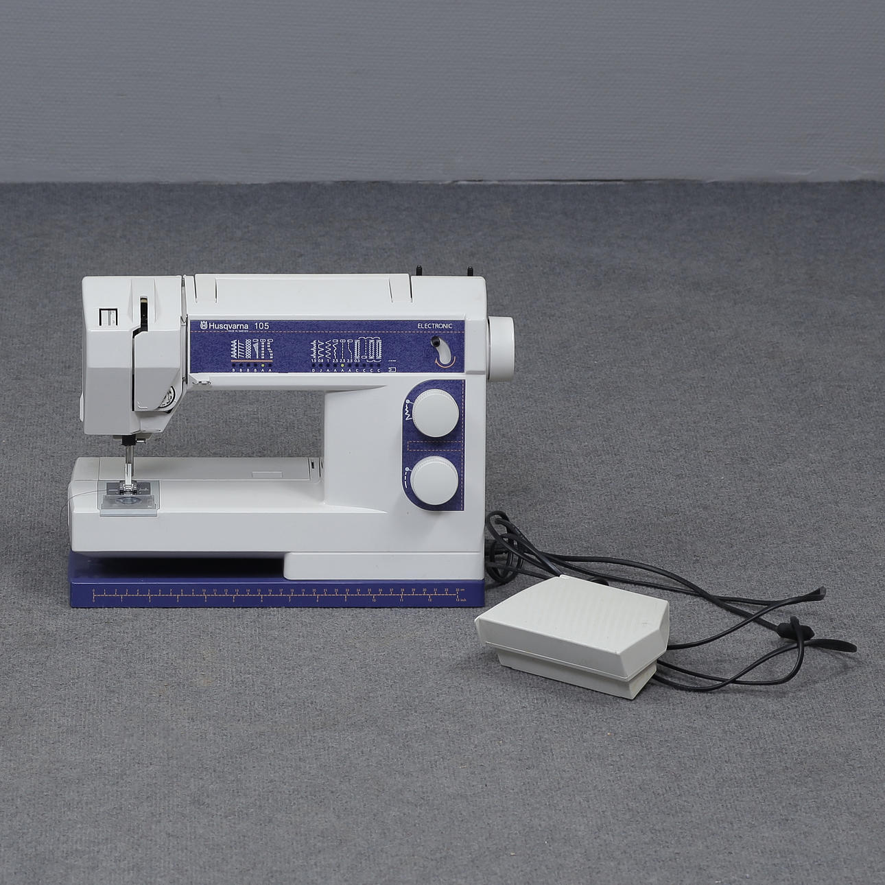 SYMASKIN, HUSQVARNA 105 ELECTRONIC.
