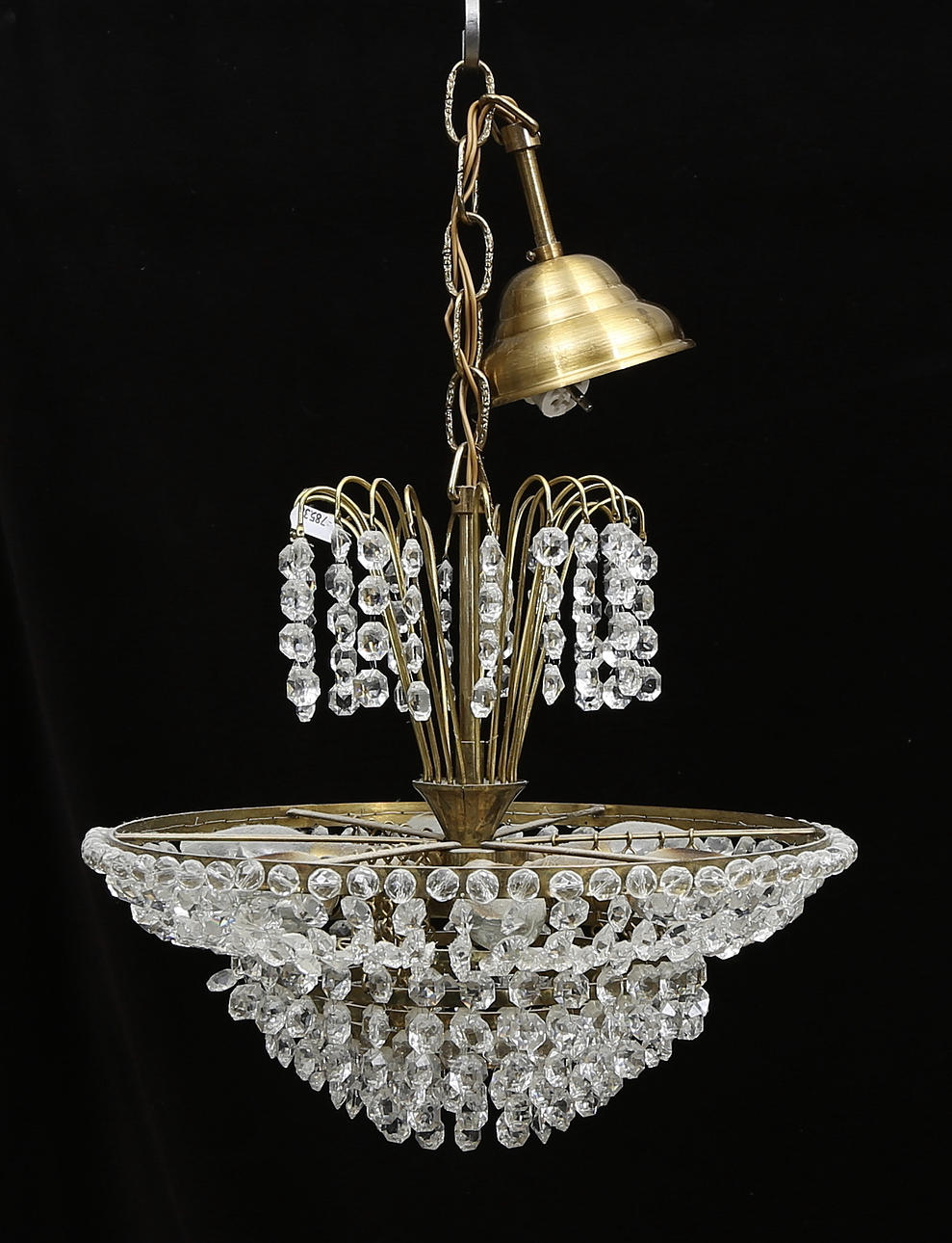 TAKLAMPA, 1900-tal, höjd exklusive kedja ca. 30 cm.