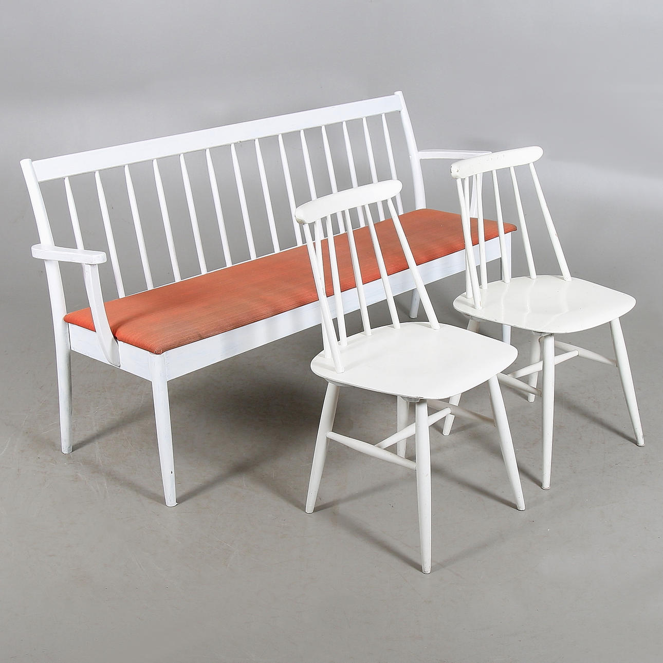 SOFFA samt STOLAR, ett par, "Fanett", Edsbyverken. 1900-talets andra hälft.