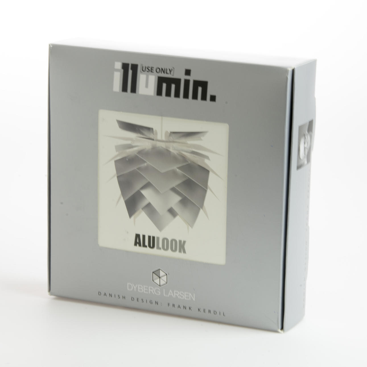 TAKPENDEL, "PineApple", design Frank Kerdil, Dyberg Larsen.