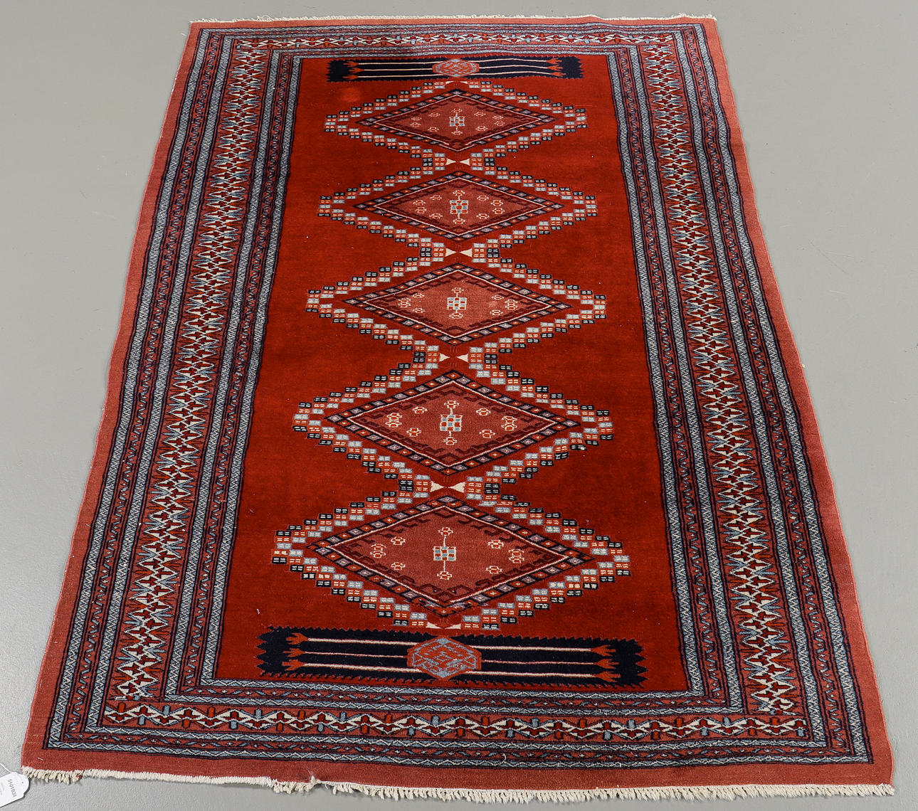 MATTA Orientalisk, 192x130 cm.