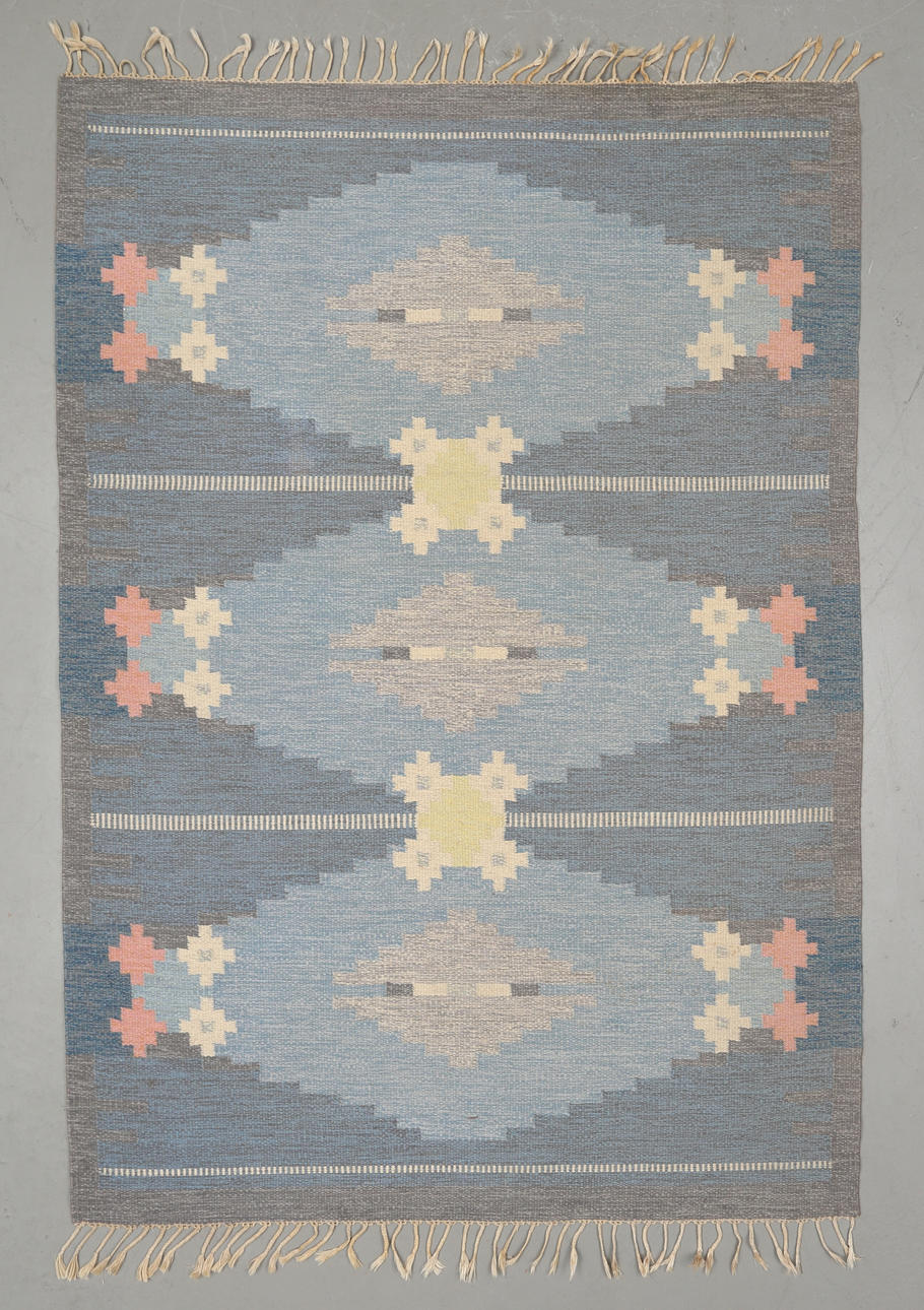 MATTA, rölakan, osignerad, 239 x 165 cm.