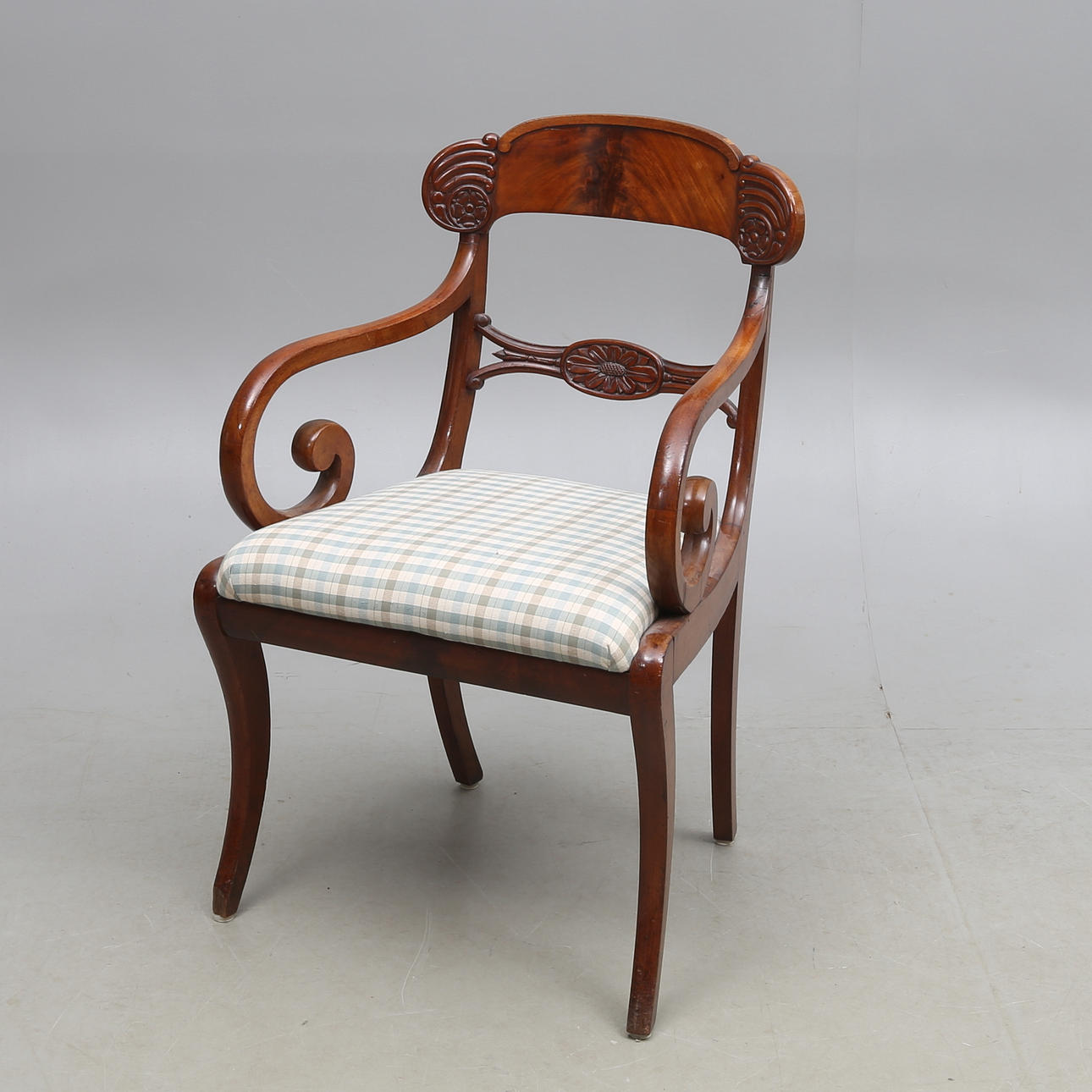 KARMSTOL, senempire, 1800-tal.