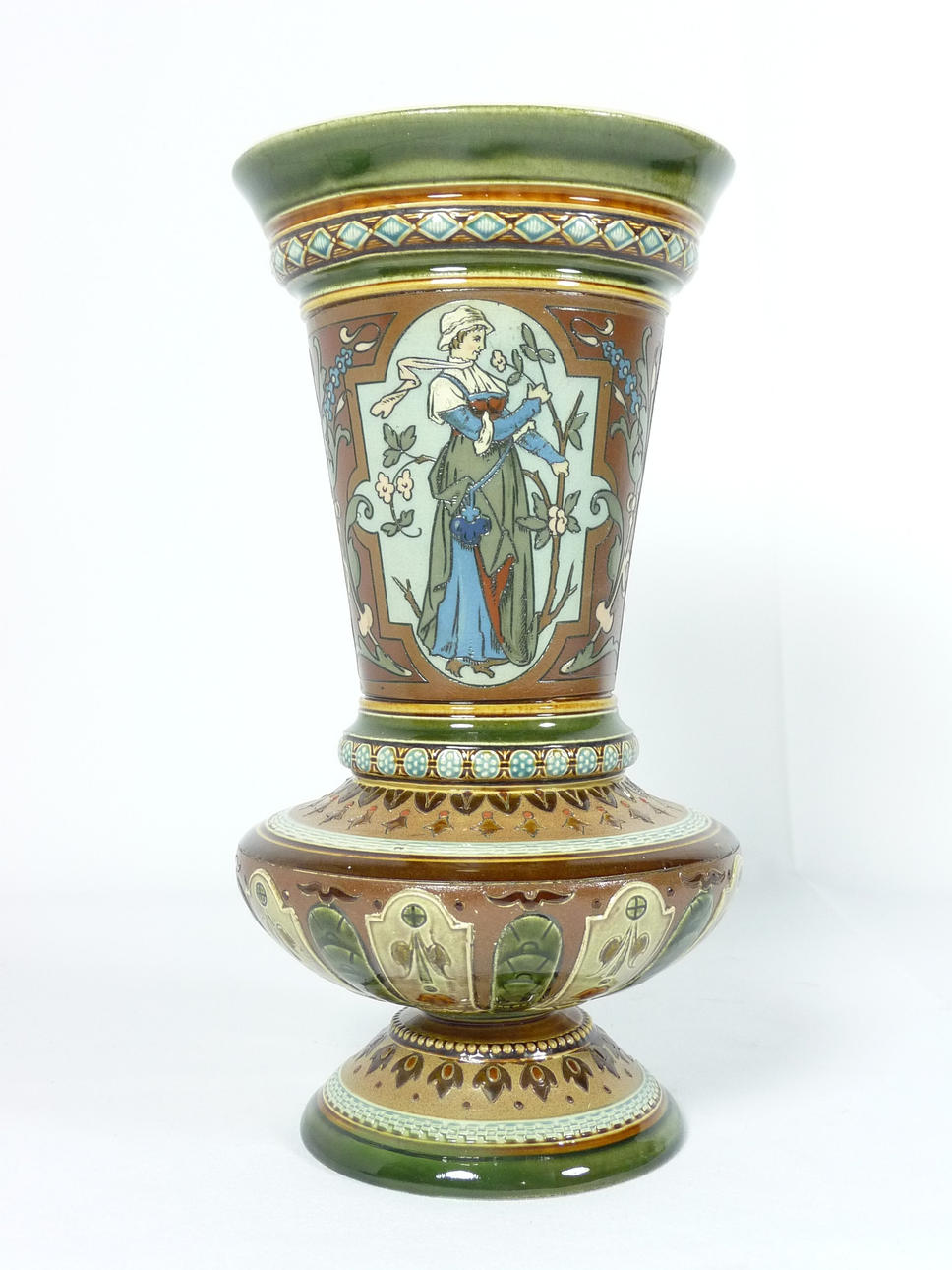 VAS. Troligen Mettlach, 1900-tal.