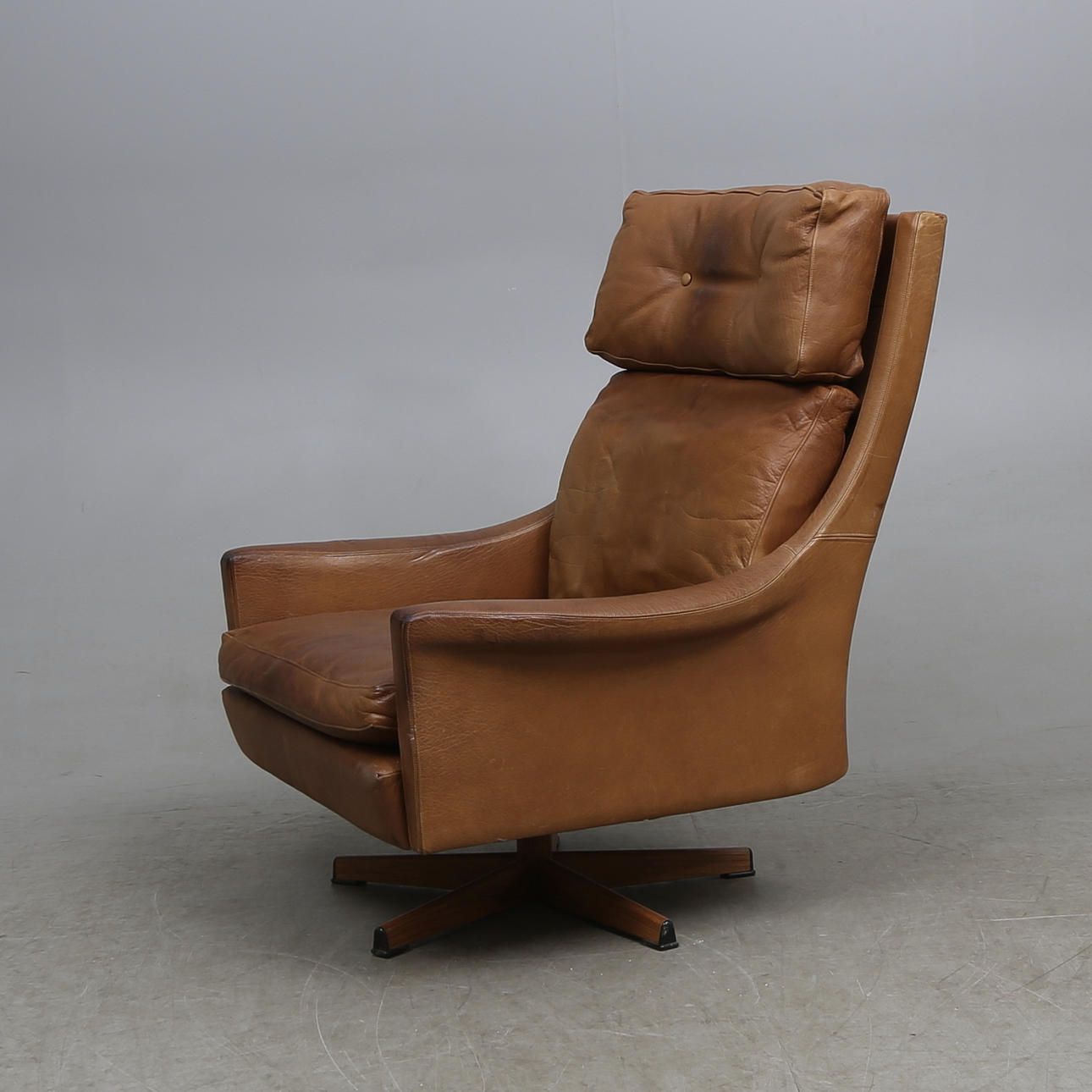 FÅTÖLJ, "Kaparen", OPE, 1900-talets andra hälft.