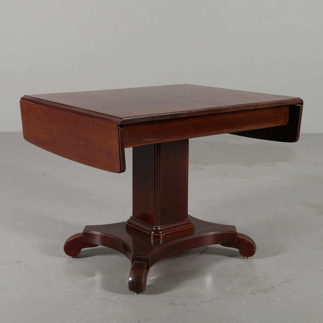 PELARBORD, Karl Johan-stil, tidigt 1900-tal.