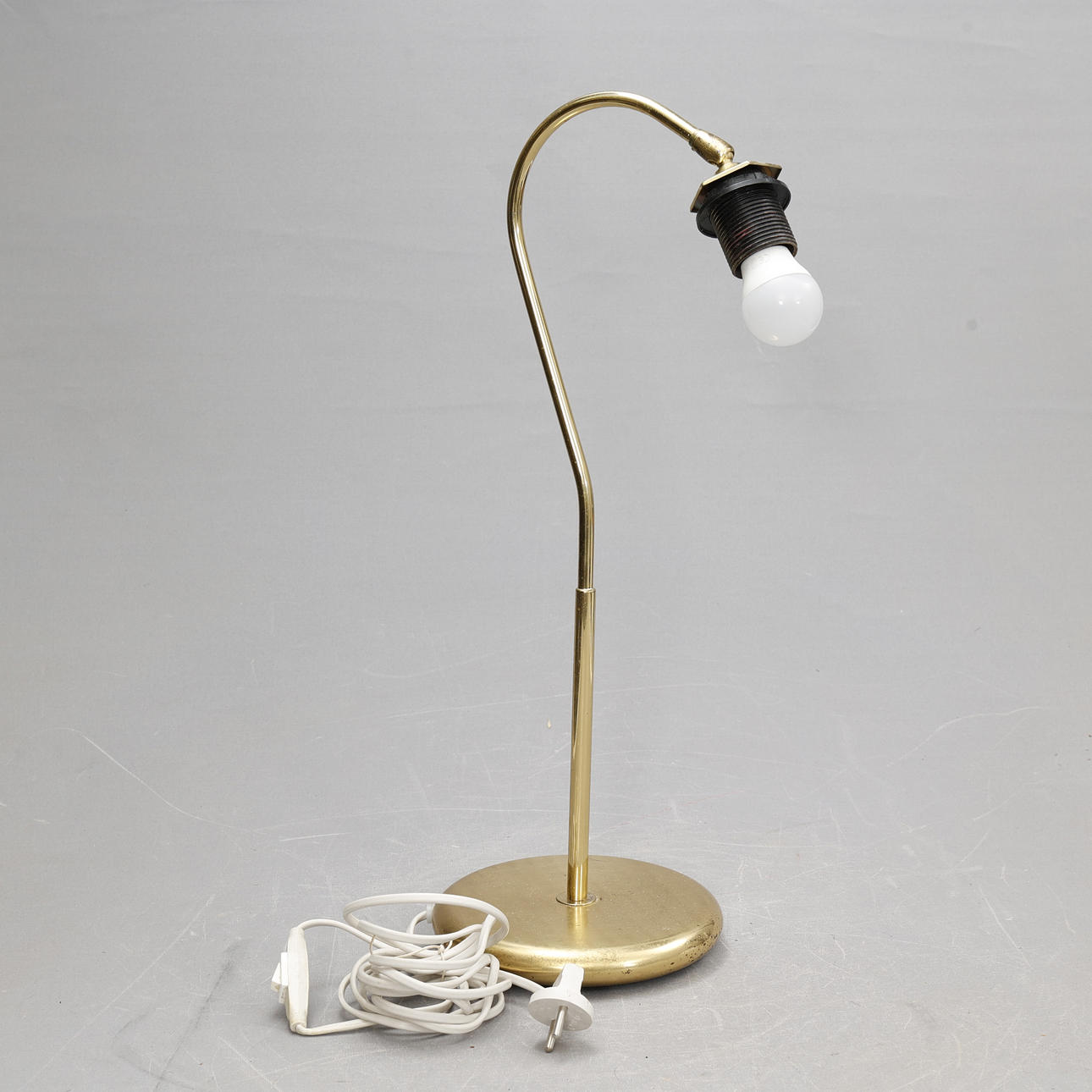 BORDSLAMPA, mässing.
