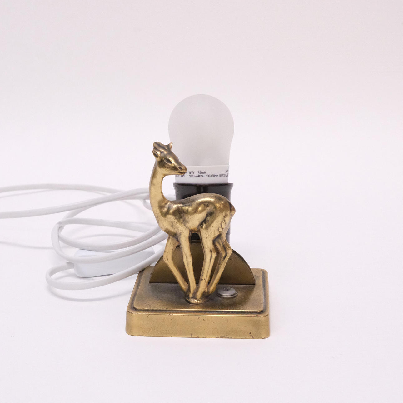 BORDSLAMPA, ART DECO, MÄSSING.