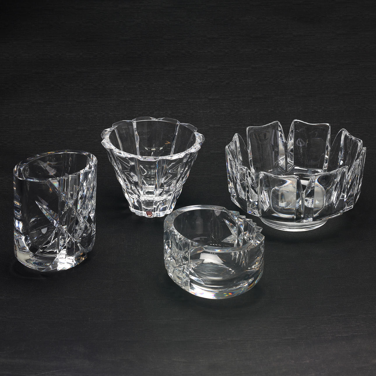 GLASFÖREMÅL, 4 delar, kristall, Orrefors.