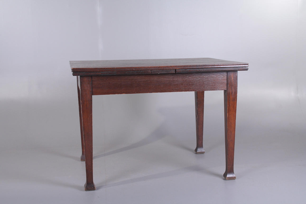 BORD med utdragsskivor, jugend, 1900-tal.