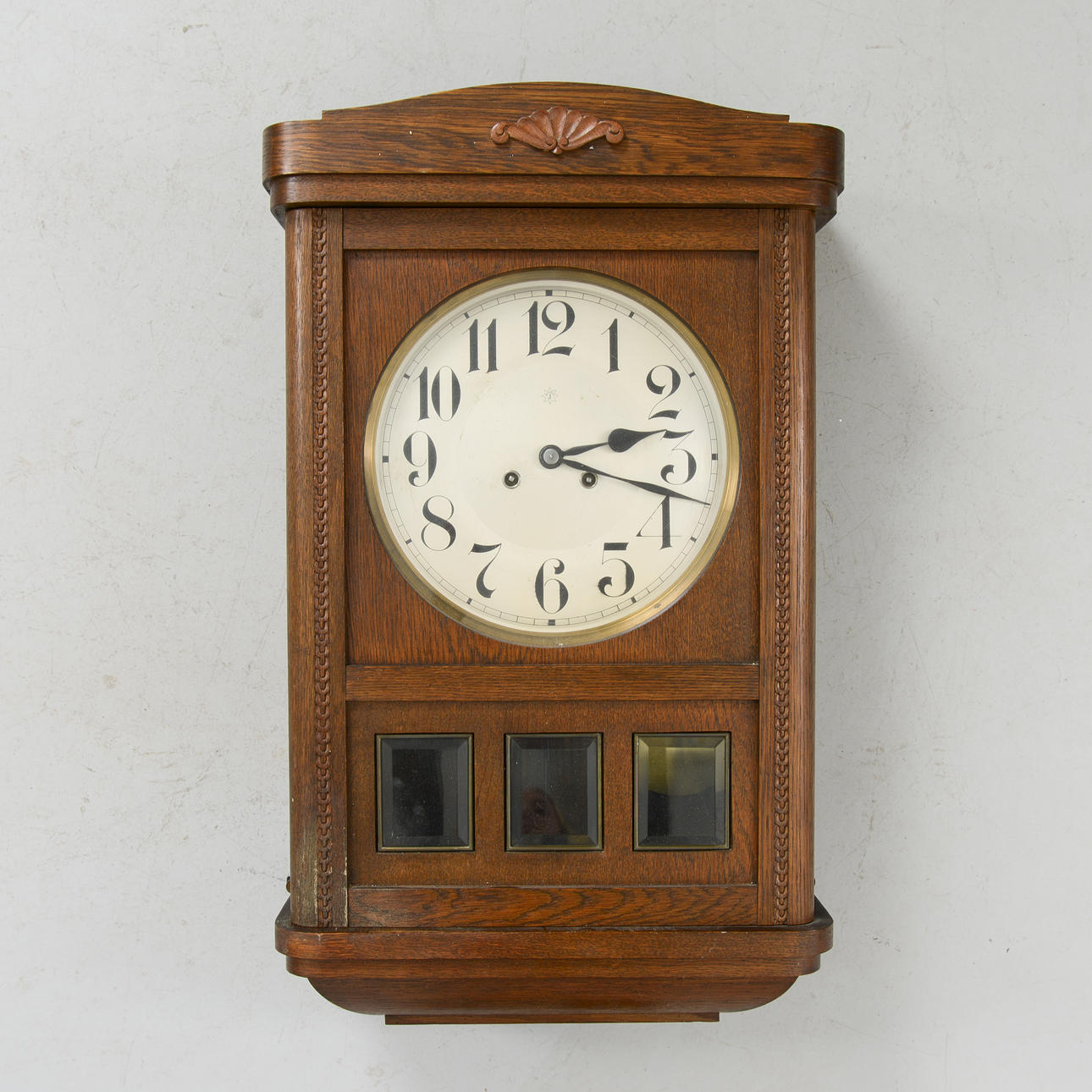 VÄGGUR, Junghans, 1900-talets tidigare del.