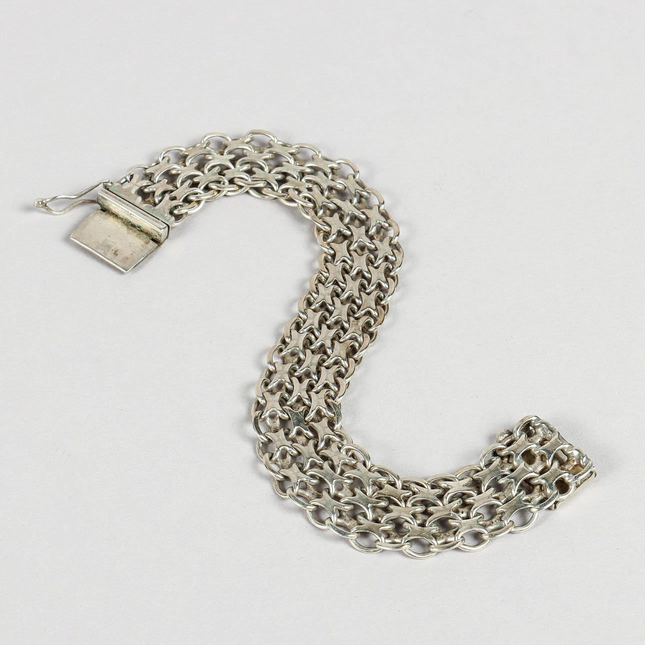 ARMBAND X-länk, silver.