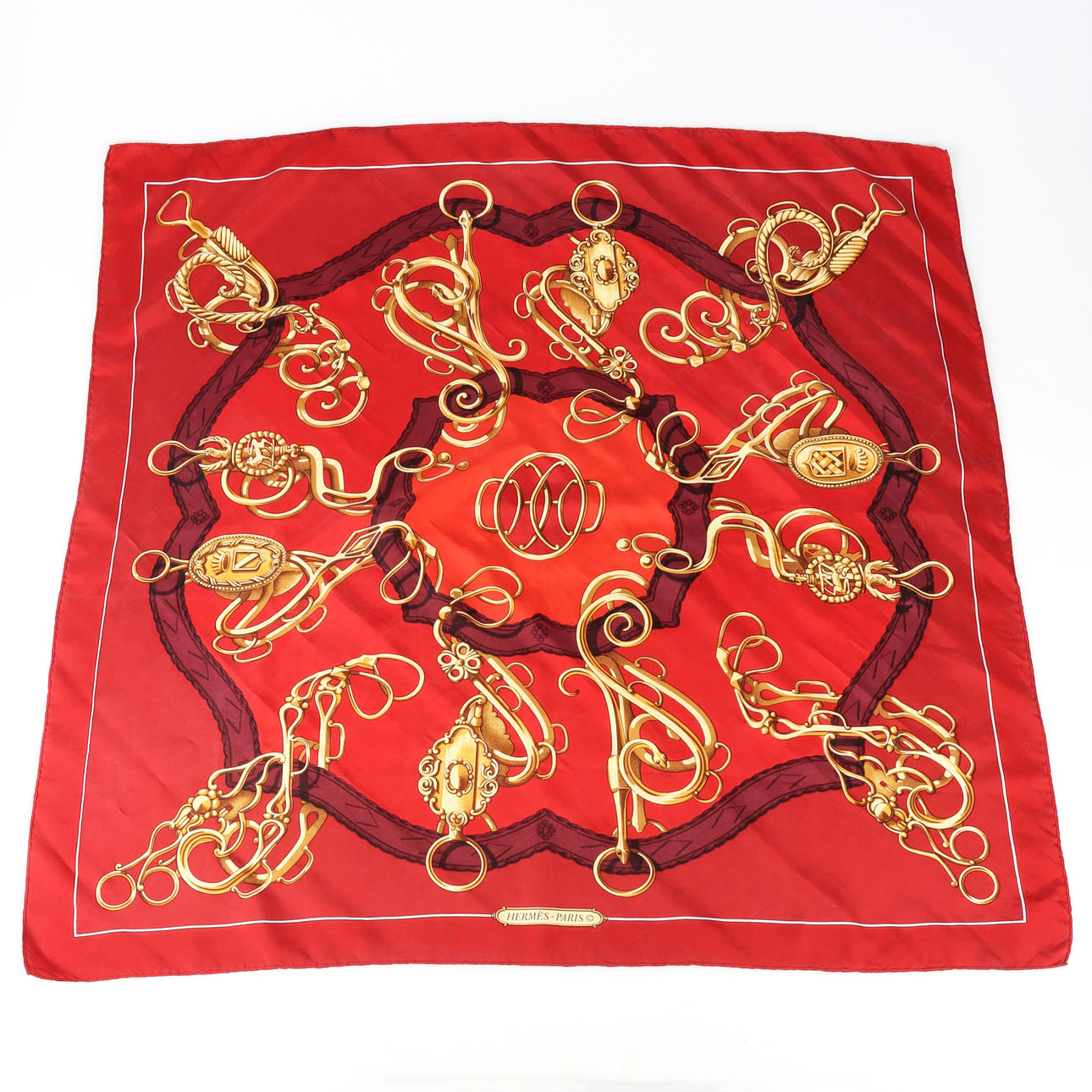 HERMÈS, scarf, "Profile Sellier", 1970-tal.