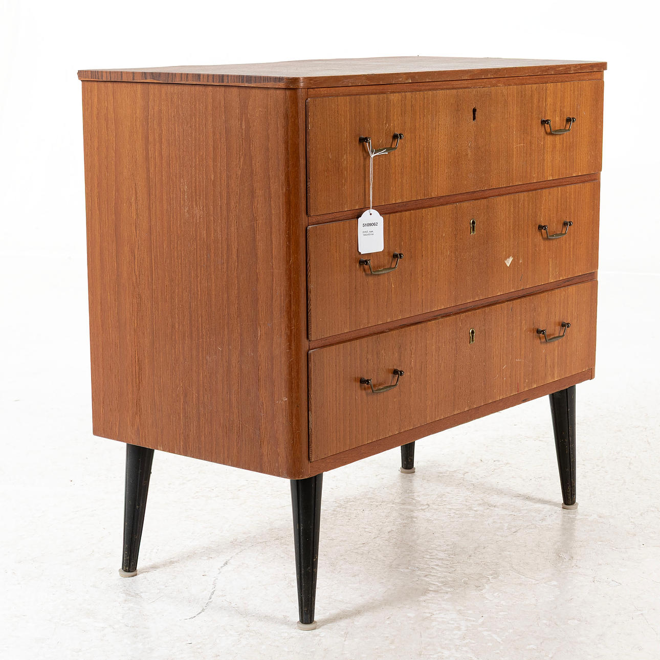 BYRÅ, teak, 1950/60-tal.