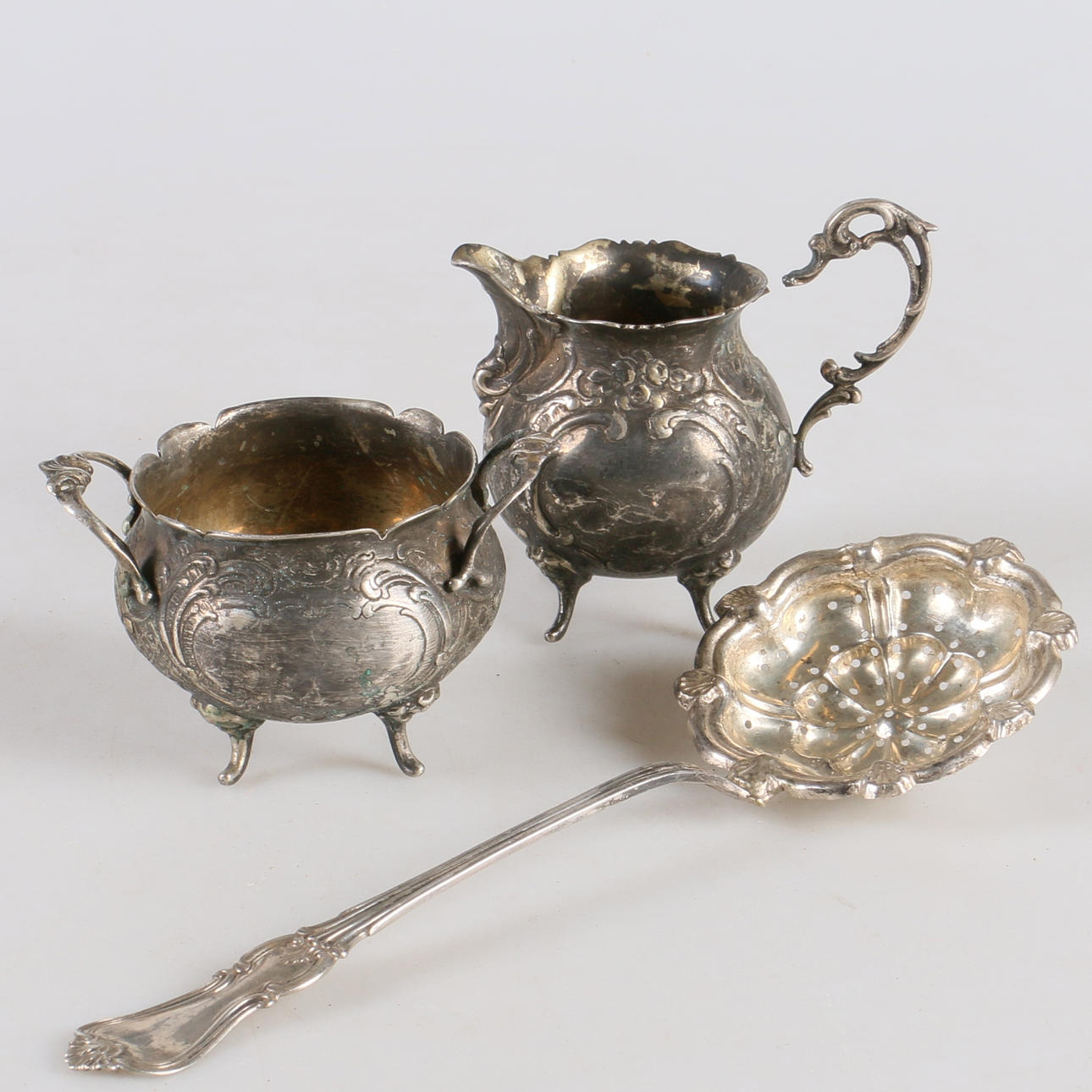 GRÄDDKANNA, sockerskål, samt sockerströare, silver, Gewe, 1950-tal.