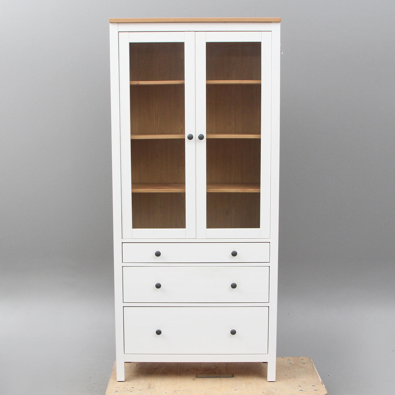 IKEA, Hemnes, skåp.